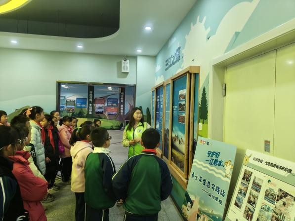 西宁城北：青栀社会组织设立青少年生态文明实践站